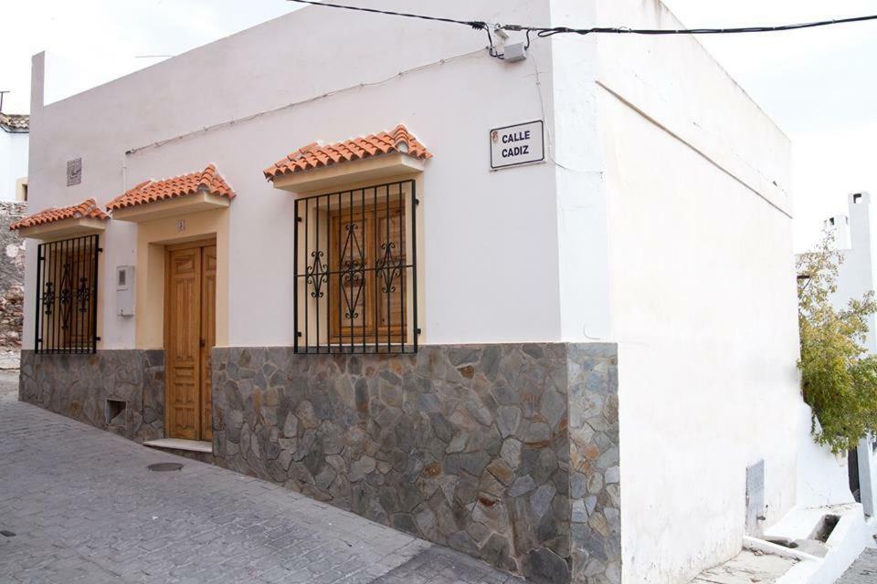 Vivienda Rural El Mirador De Enix Vila Exterior foto